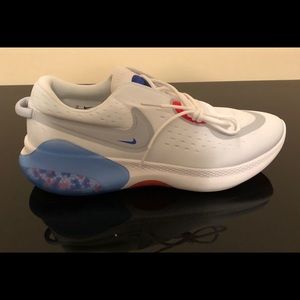 Nike JoyRide Dual Run. Men’s 10 Running Shoe